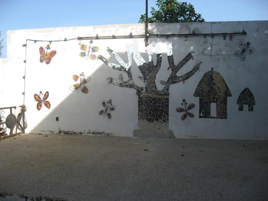 Babao Hotel M'Bour Exterior photo